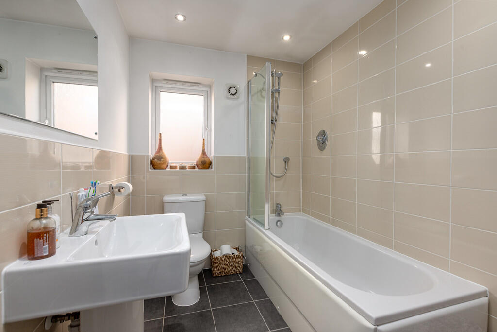 Family bathroom