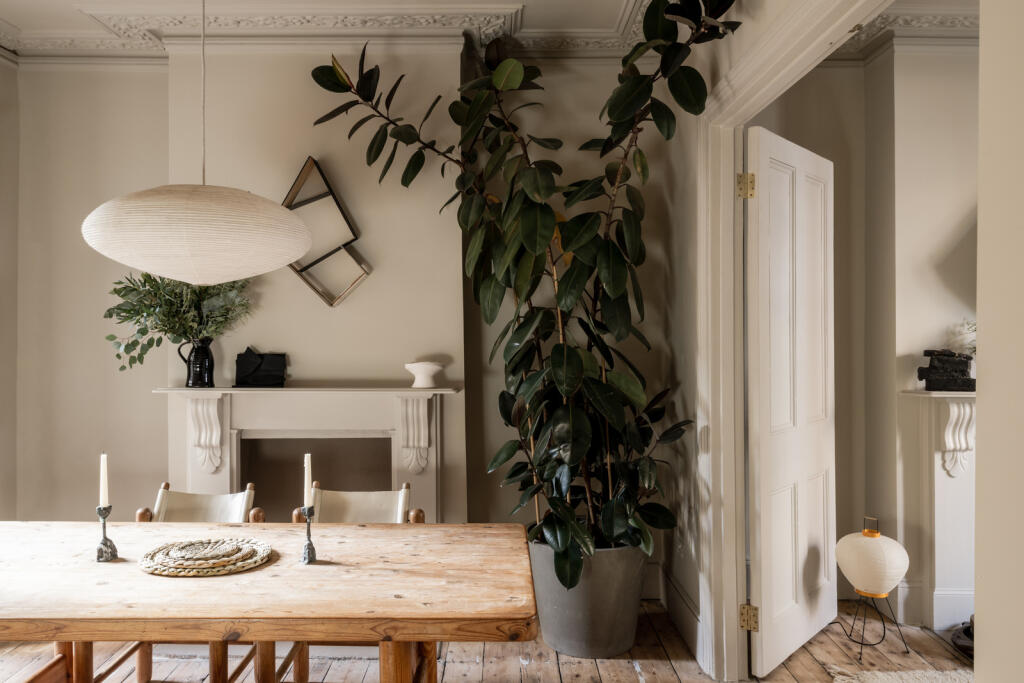 270385 - 20221123-atypical_ARBERY-RD-19-Edit_HI...