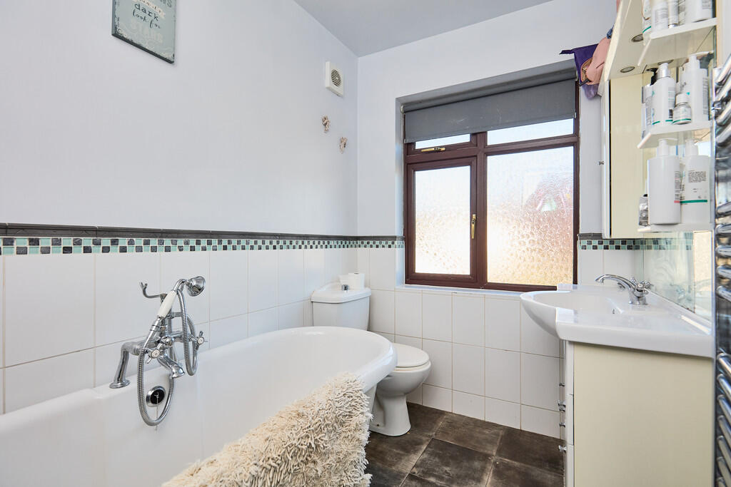 Edward Knight 202...