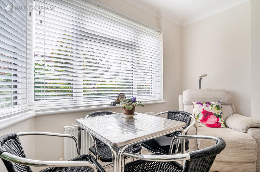 6c73711e-6484-48e...