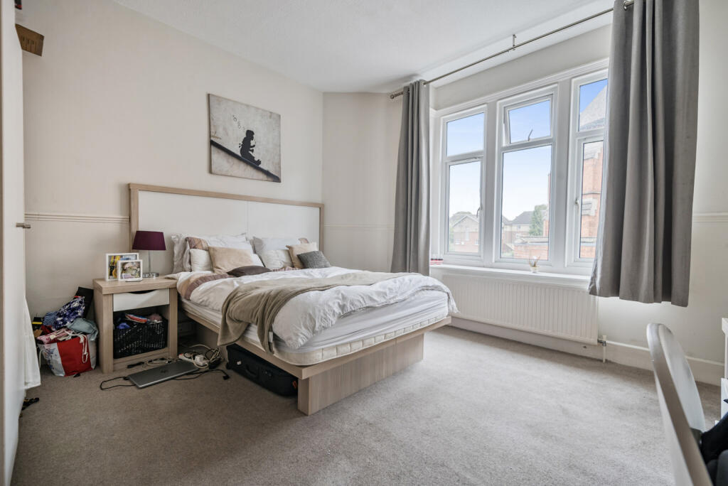 1341973-5-68b1aa7...