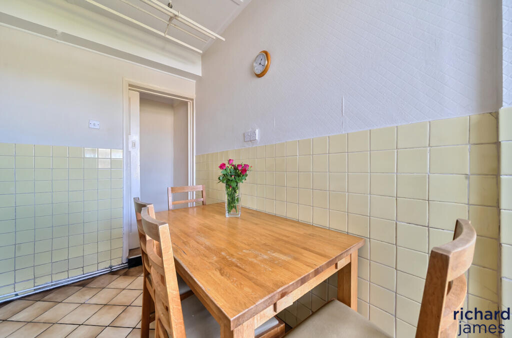 503ff53c83364f379bf4e7db571adecd