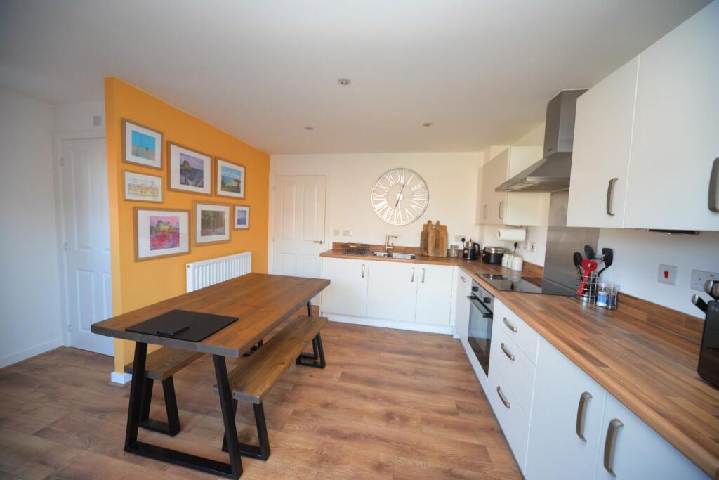 Dining Kitchen.jpg
