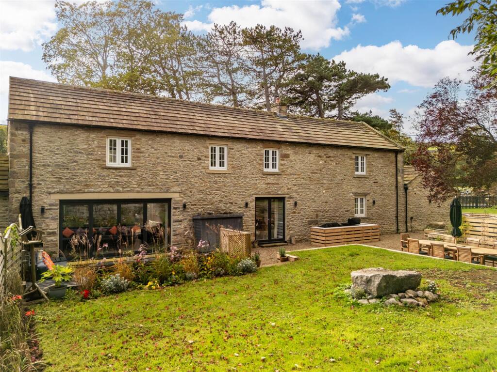 Wynbury Stables, West Witton, DL8 4LR_074-.jpg