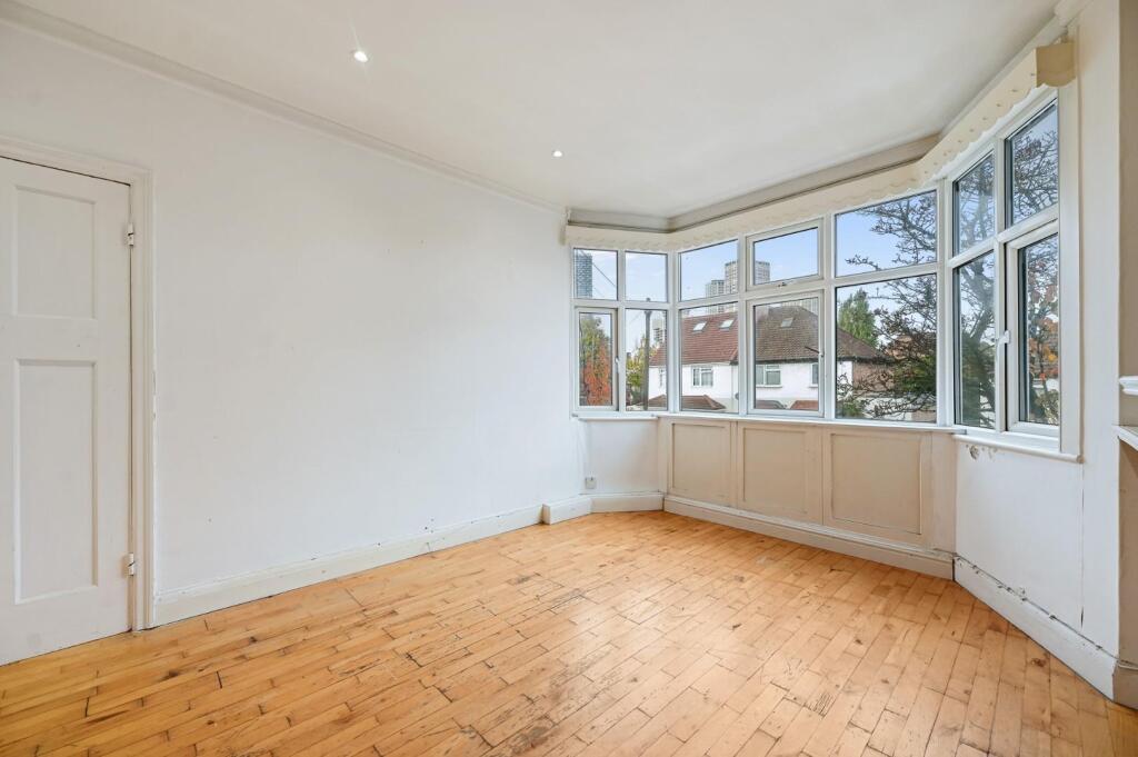 REA - 15A Long Drive - ReceptionB3 (1).jpg