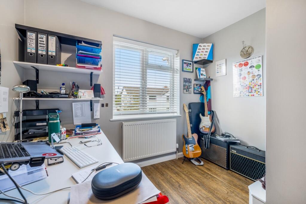 17 Grange Drive (Spalding)-36