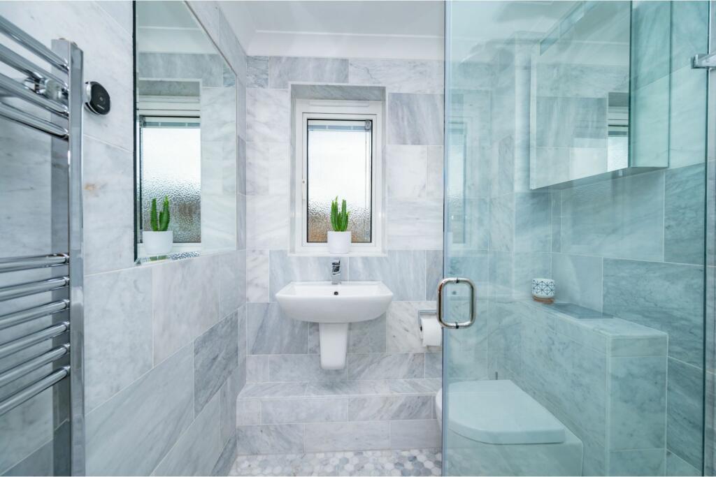 En-suite Two