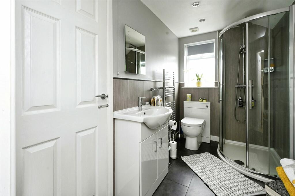 Ensuite Bathroom