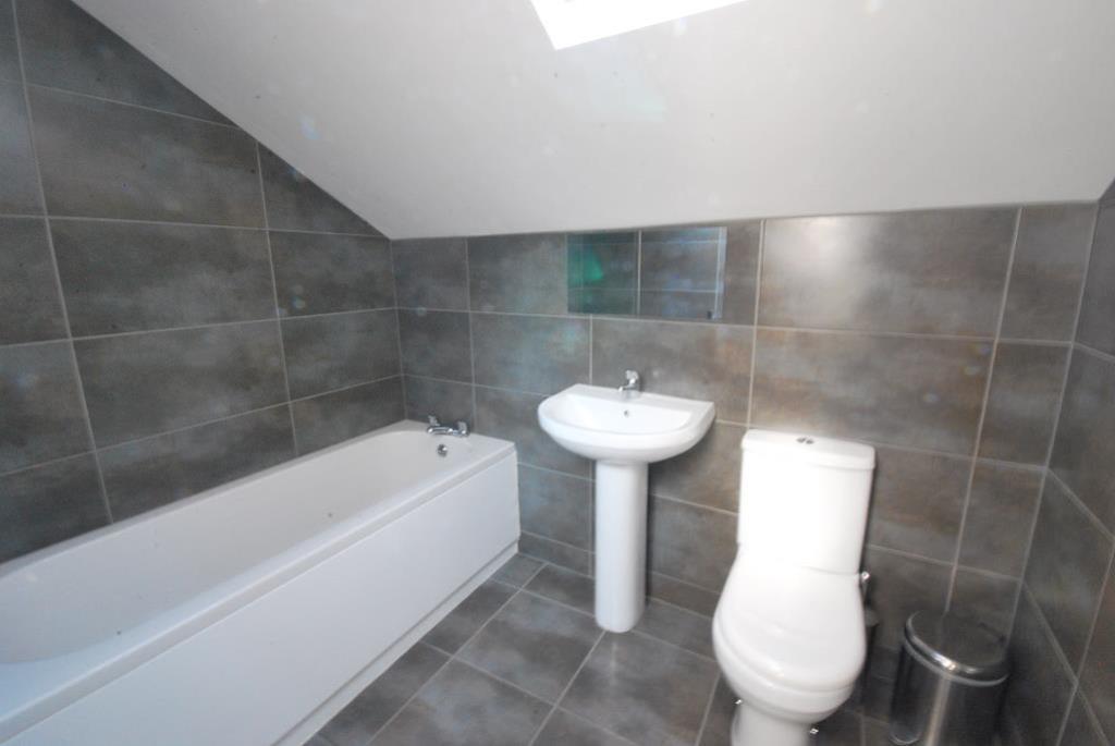 18 sunbury ave 12