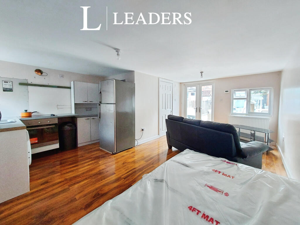 5f693f3a-Bed 20loung