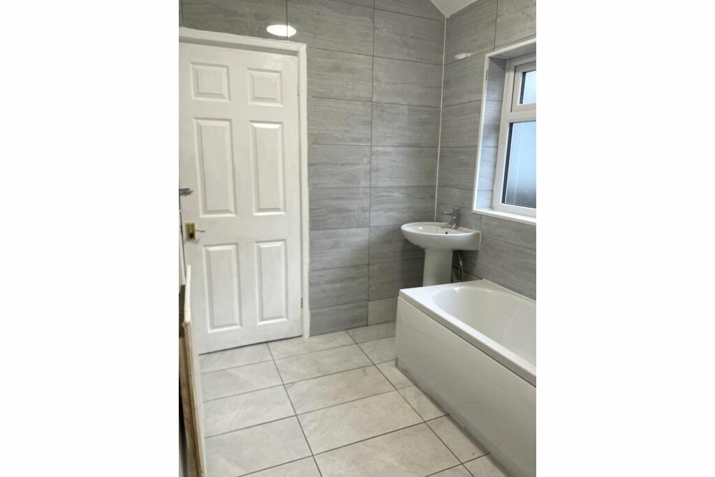 Downstairs Bathroom