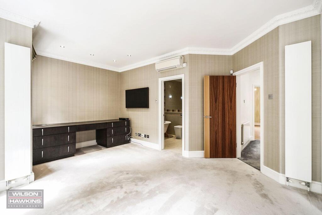 2 Oakley Grange, Mount Park Road - OSexCjyWwUwm3vS