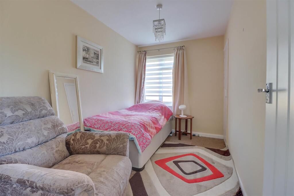 29 BELMONT CLOSE_.jpg