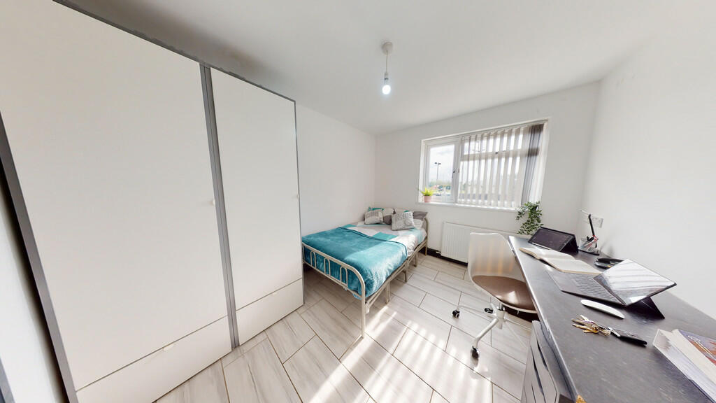 6-189-BEDROOM-2-M...