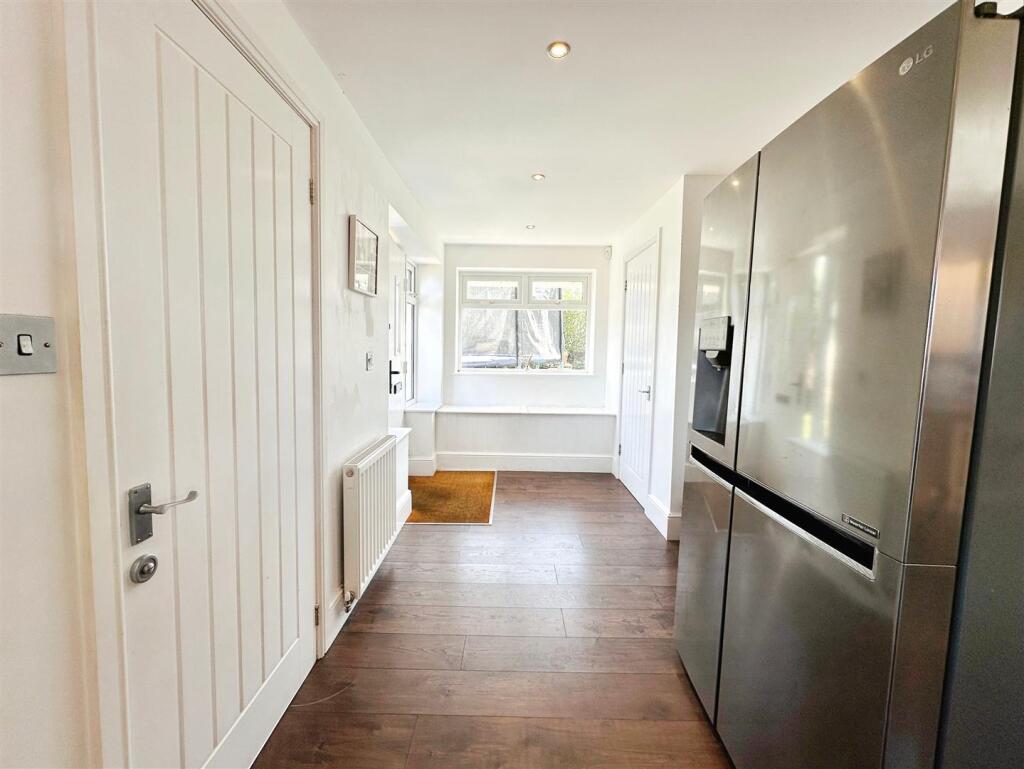 da5d7aba-image_picker_EA692E41-DABE-41EE-82F0-C7F9