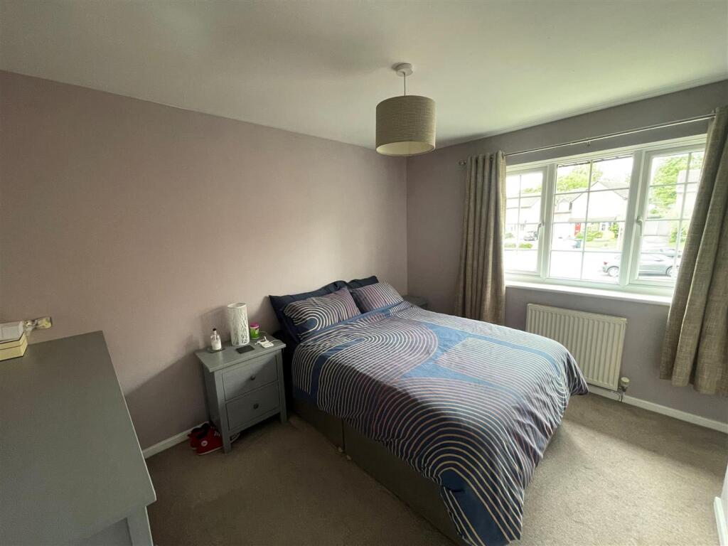 Master bedroom 2.jpg