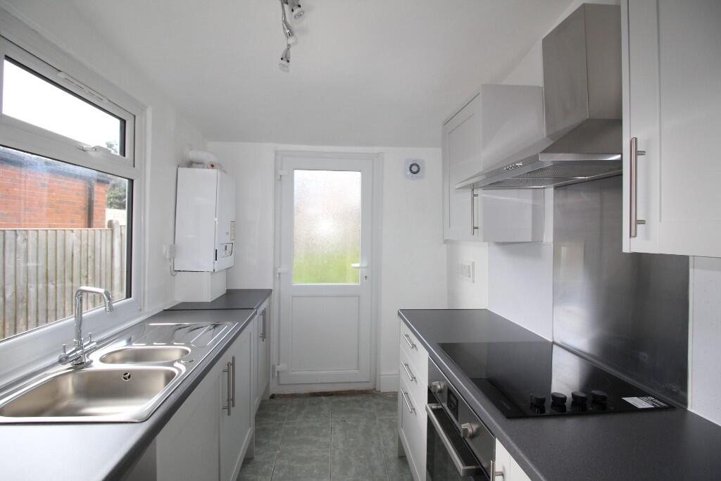 Kitchen (i)