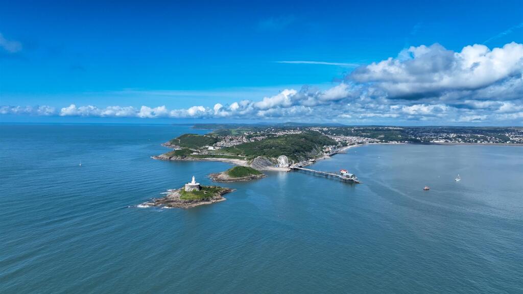 Sequence 01.00_02_45_08.Still002.jpg