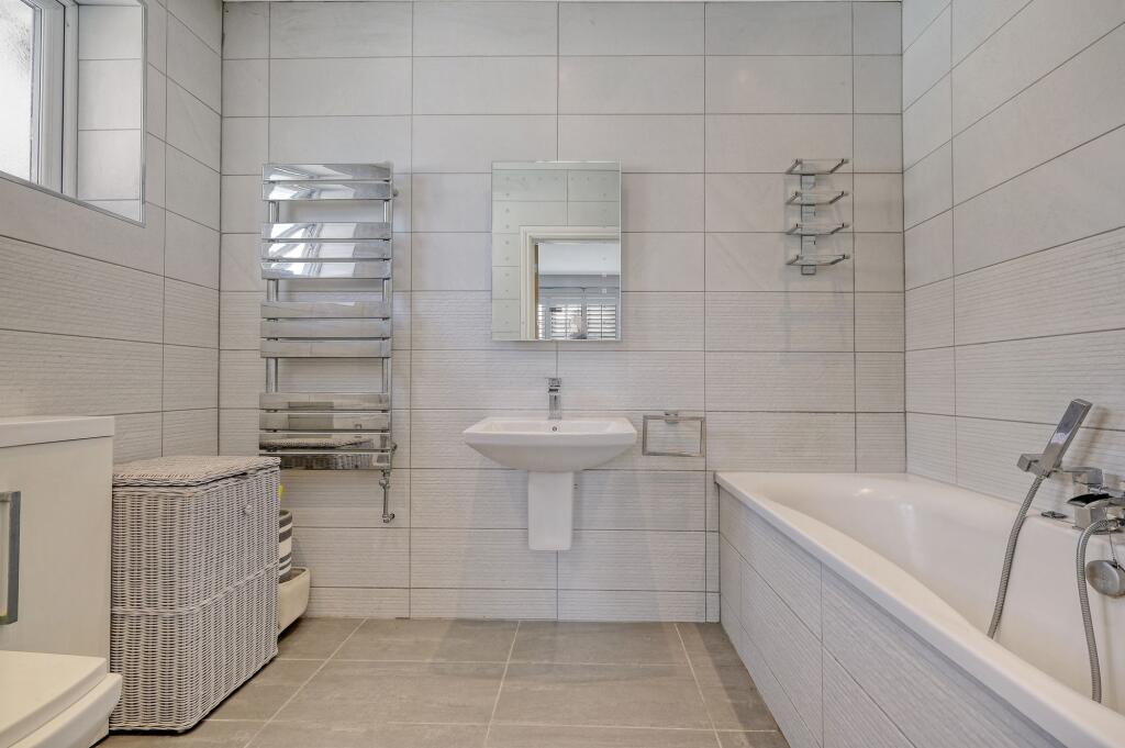 Bedroom One Ensuite