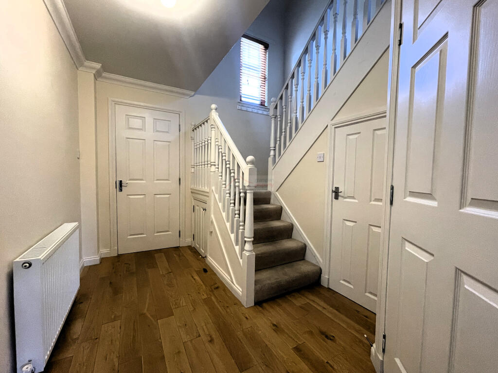 Hallway.JPG