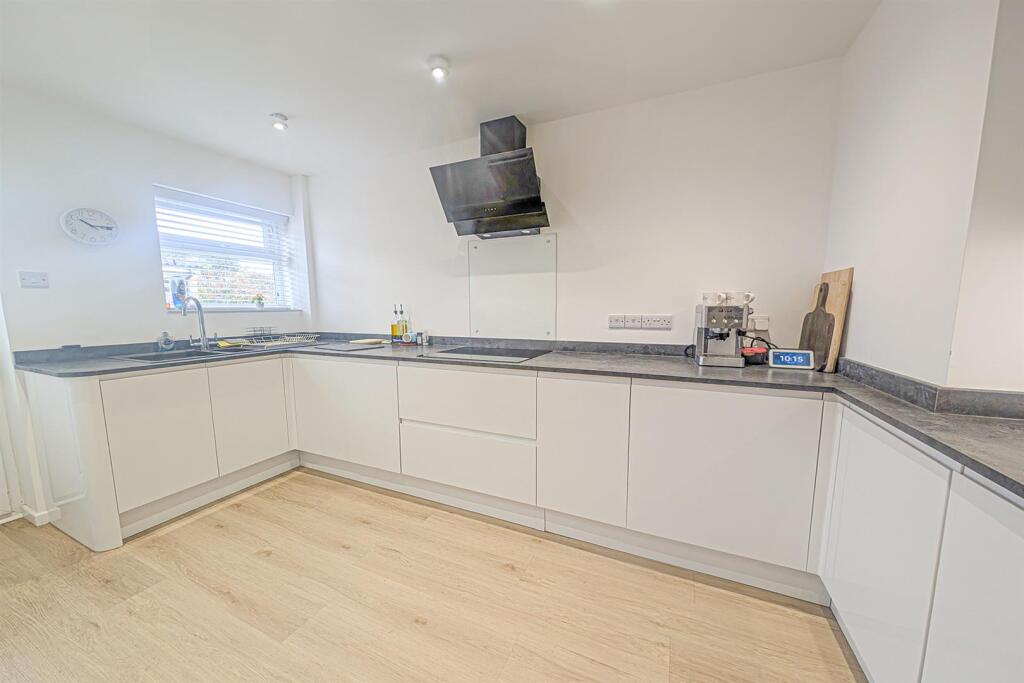 PXL_20251022_091524086 kit.jpg