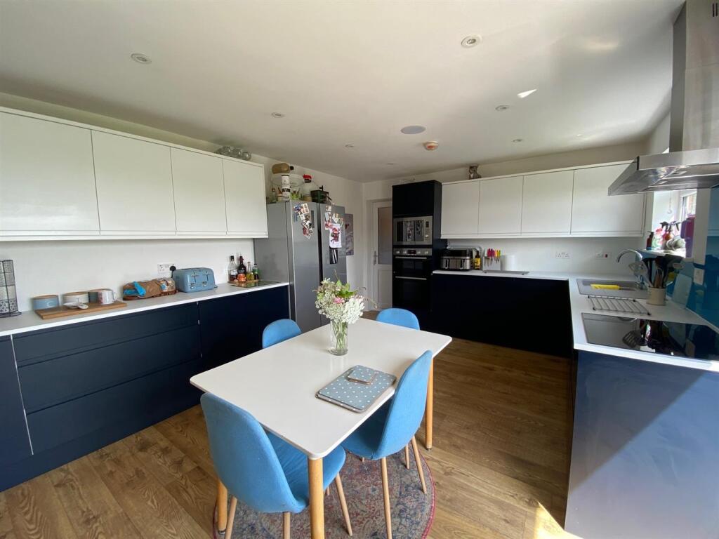 Kitchen Dining Room.jpg