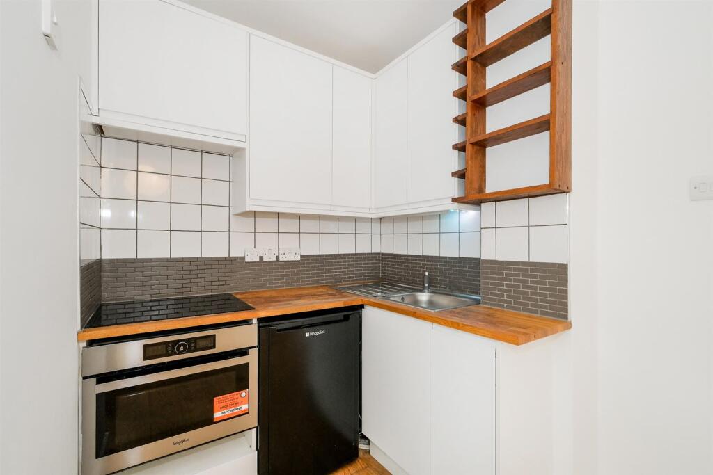 2 Nightingale court-16_web.jpg