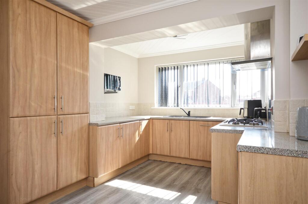Kitchen / Diner
