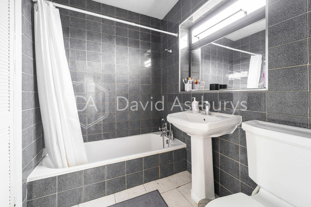 NDB06104-Edit