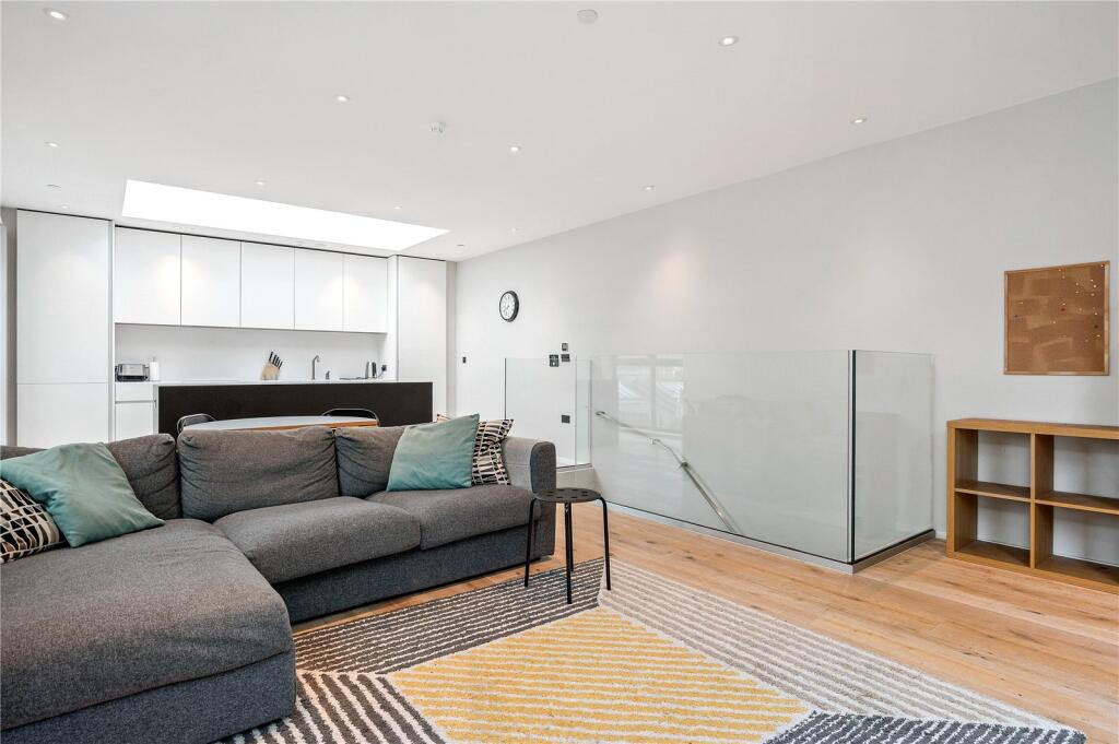 Reception/ Kitchen