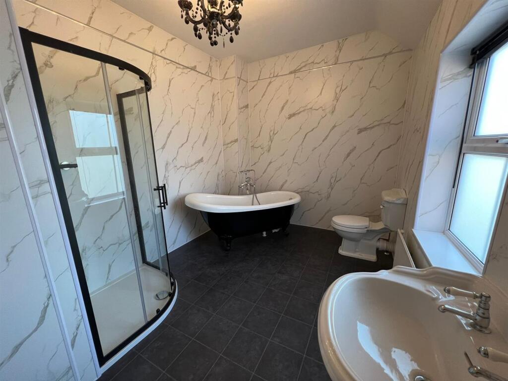 Family Bathroom
