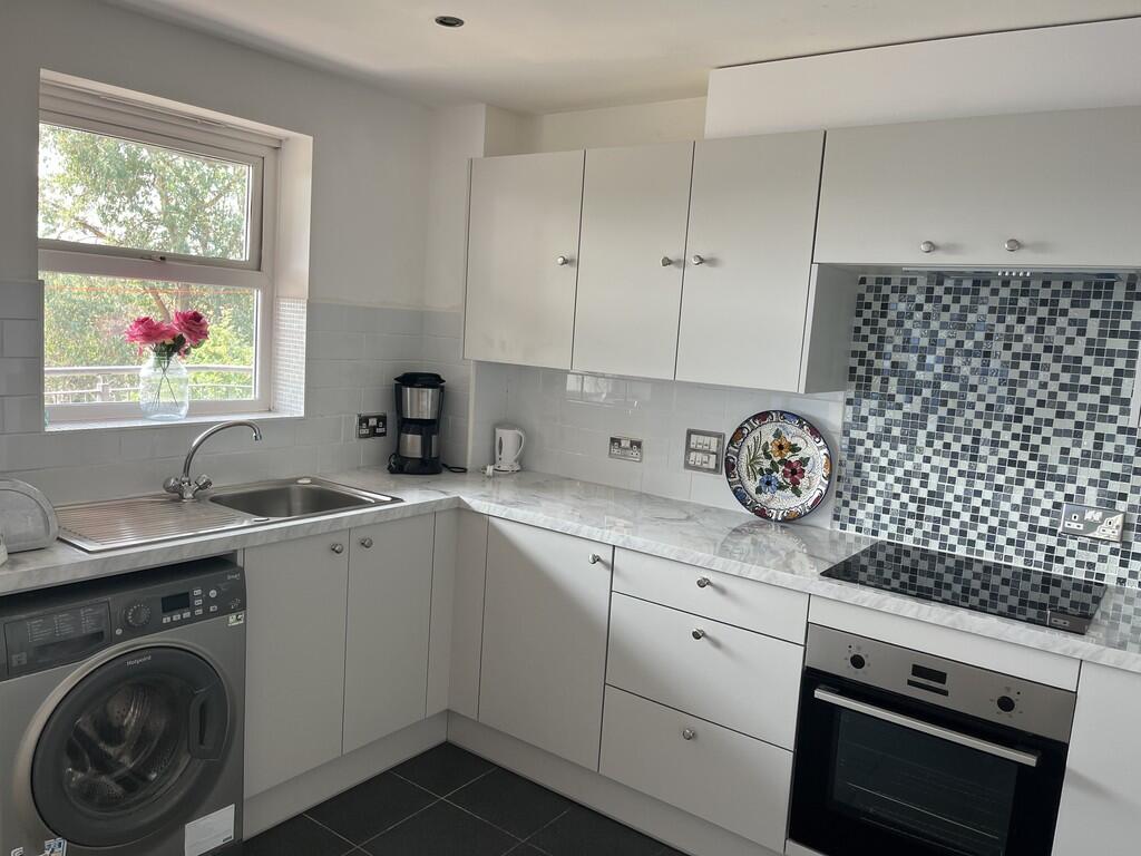 KITCHEN NEW PIC