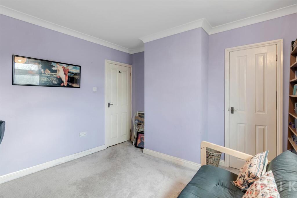 10 Coleburn Road Norwich NR1 2PA (16).jpg