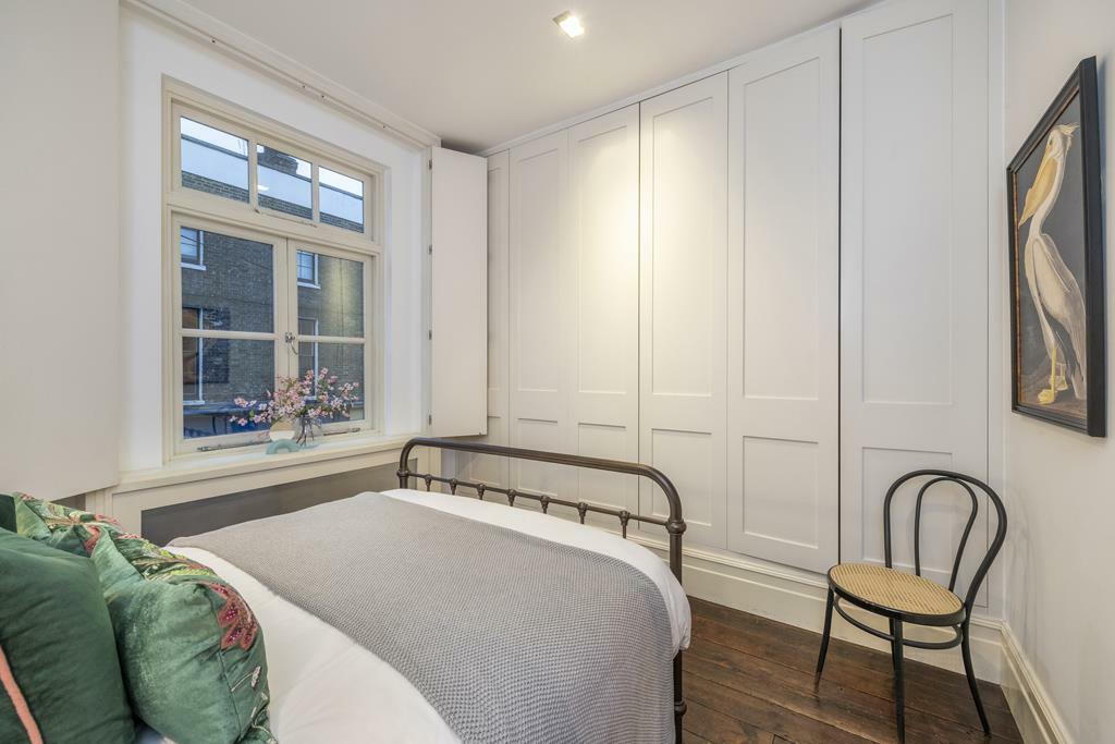bedroom (3).jpg