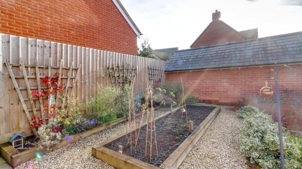 Garden 4