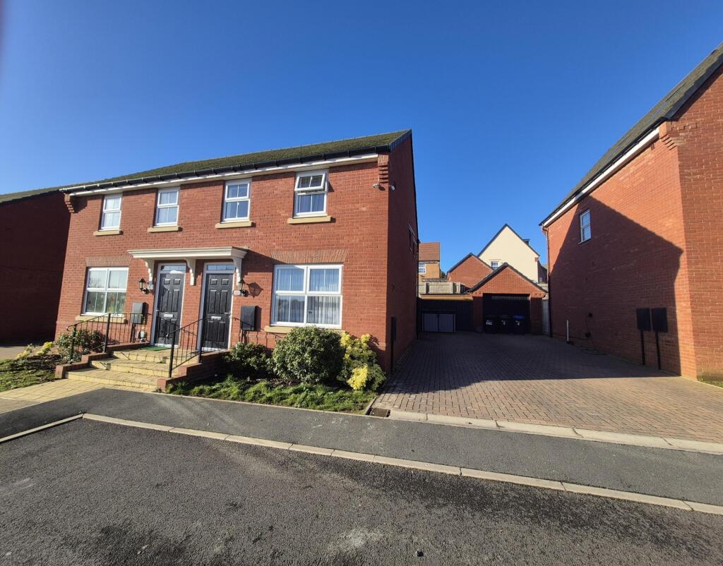 Dickens Close, Moulton, NN3 7DY