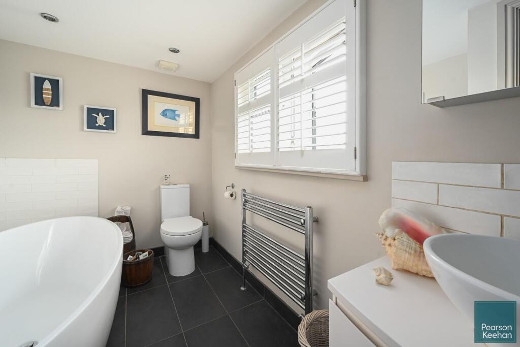 18-stoneham-rd-bn3 (23).jpg