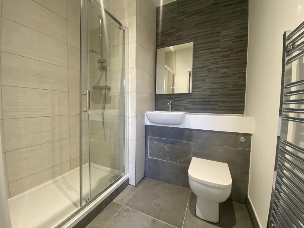 En-suite Bathroom