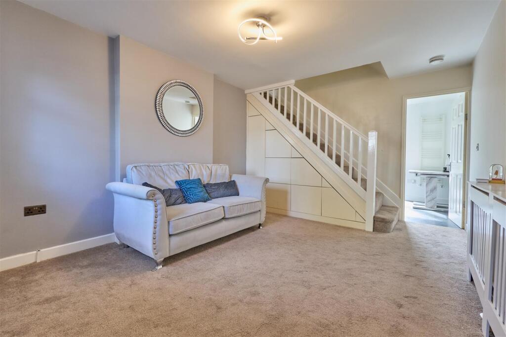 Moore Road Barwell.jpg