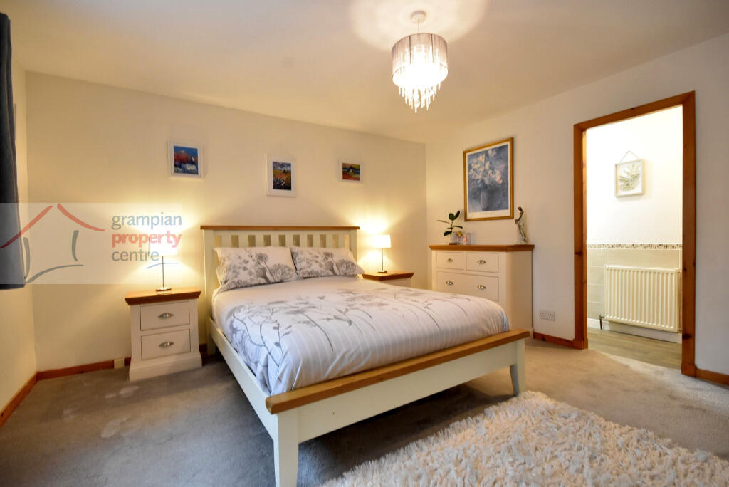 bed 1 3rd .JPG