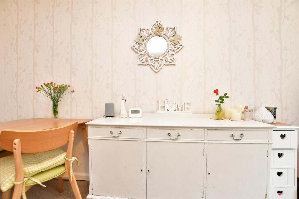 Internal Lifestyle Photograph