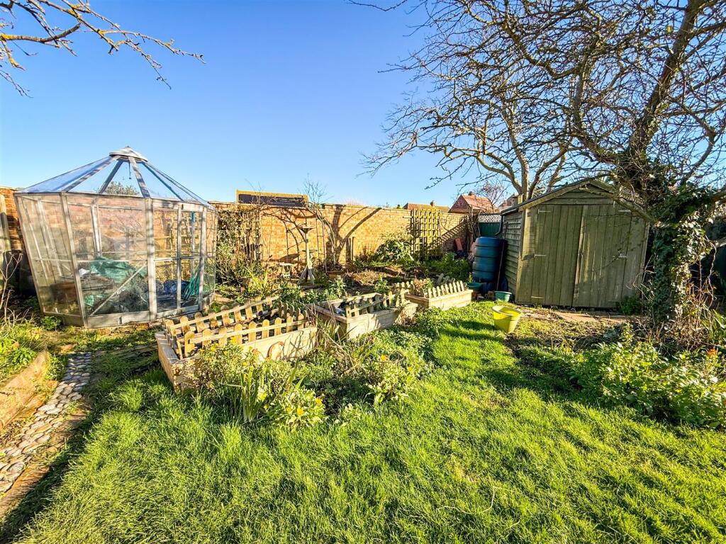 ALTERNATE VIEW OF GARDEN