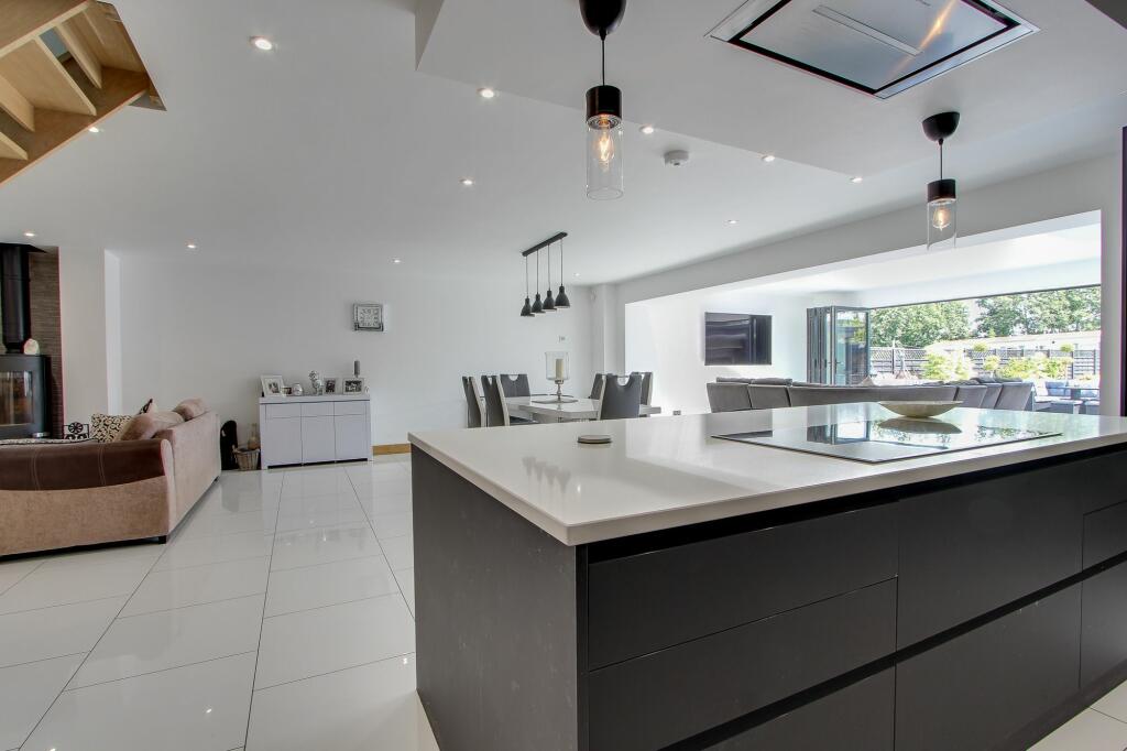 Open Plan Lounge/Kitchen/Dining Room