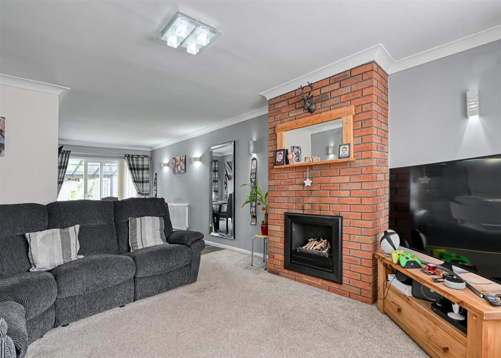 16 Dunval Road-09.jpg