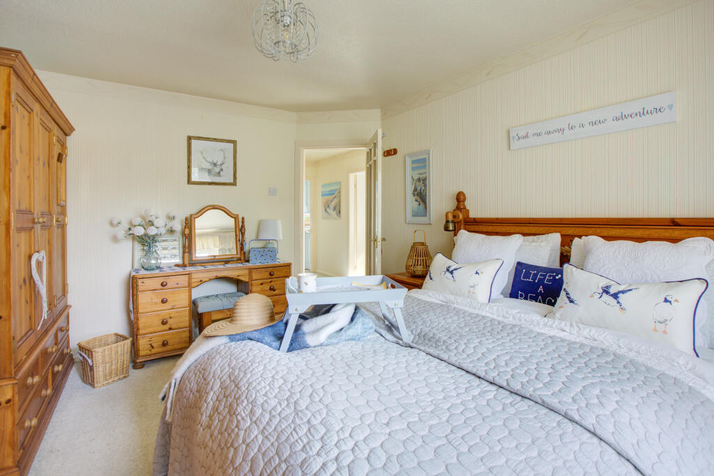 16 Glencoyne Drive-13