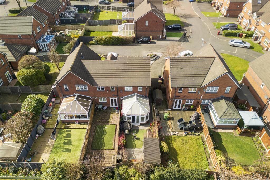 66 dixon green farnworth bl4 7eq-4.jpg