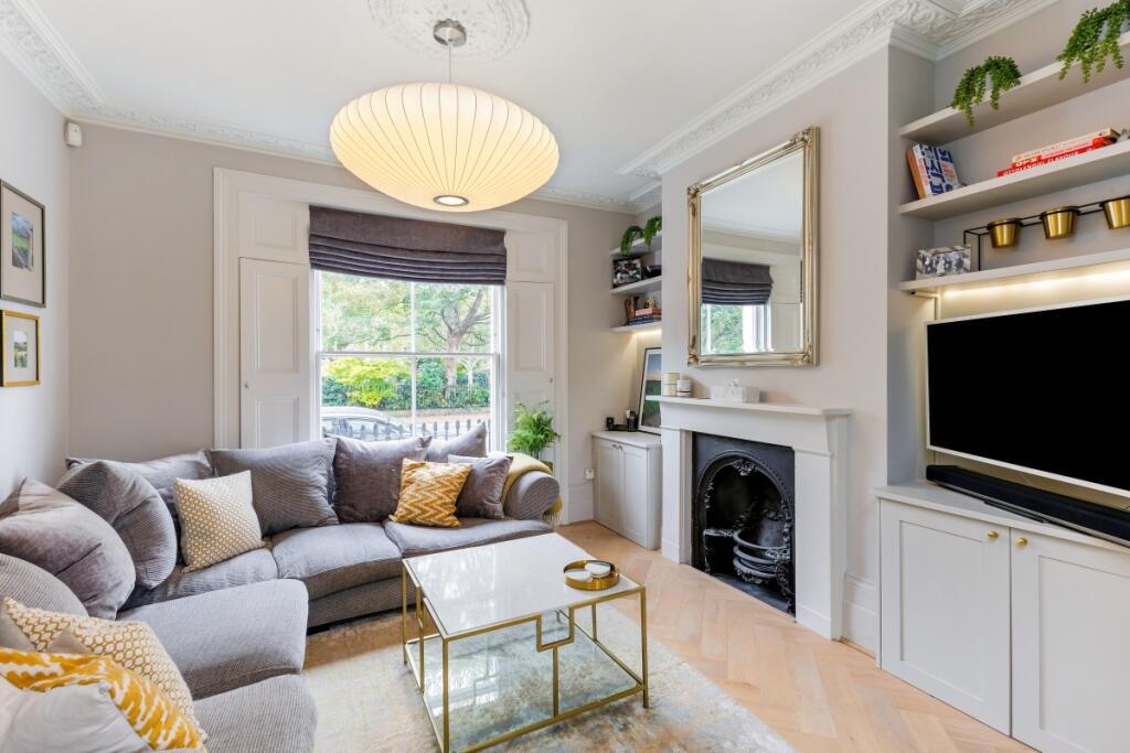 Arlington Square 