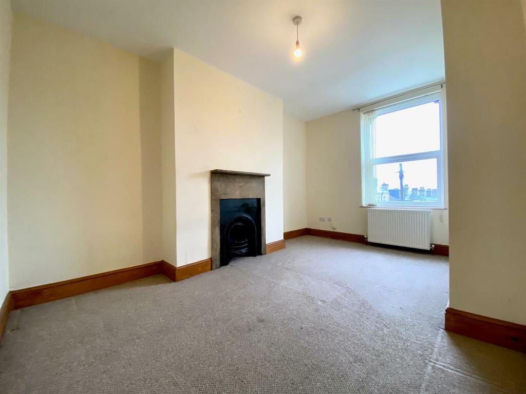 bedroom.jpg
