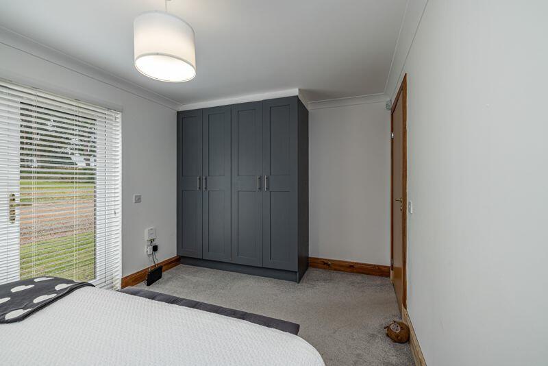 Bedroom 6/Annexe Bedroom