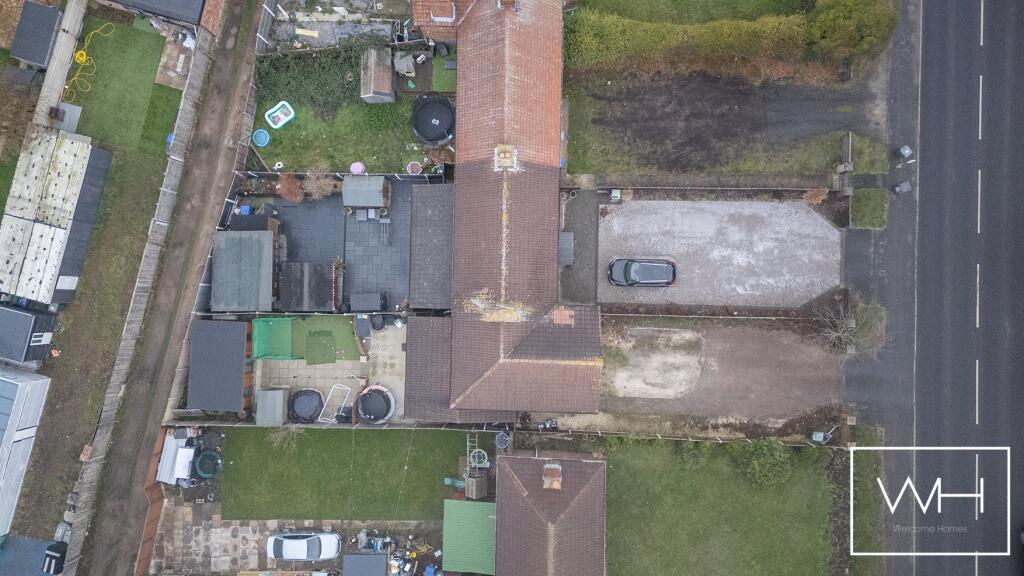  51 Harfield Lane, A